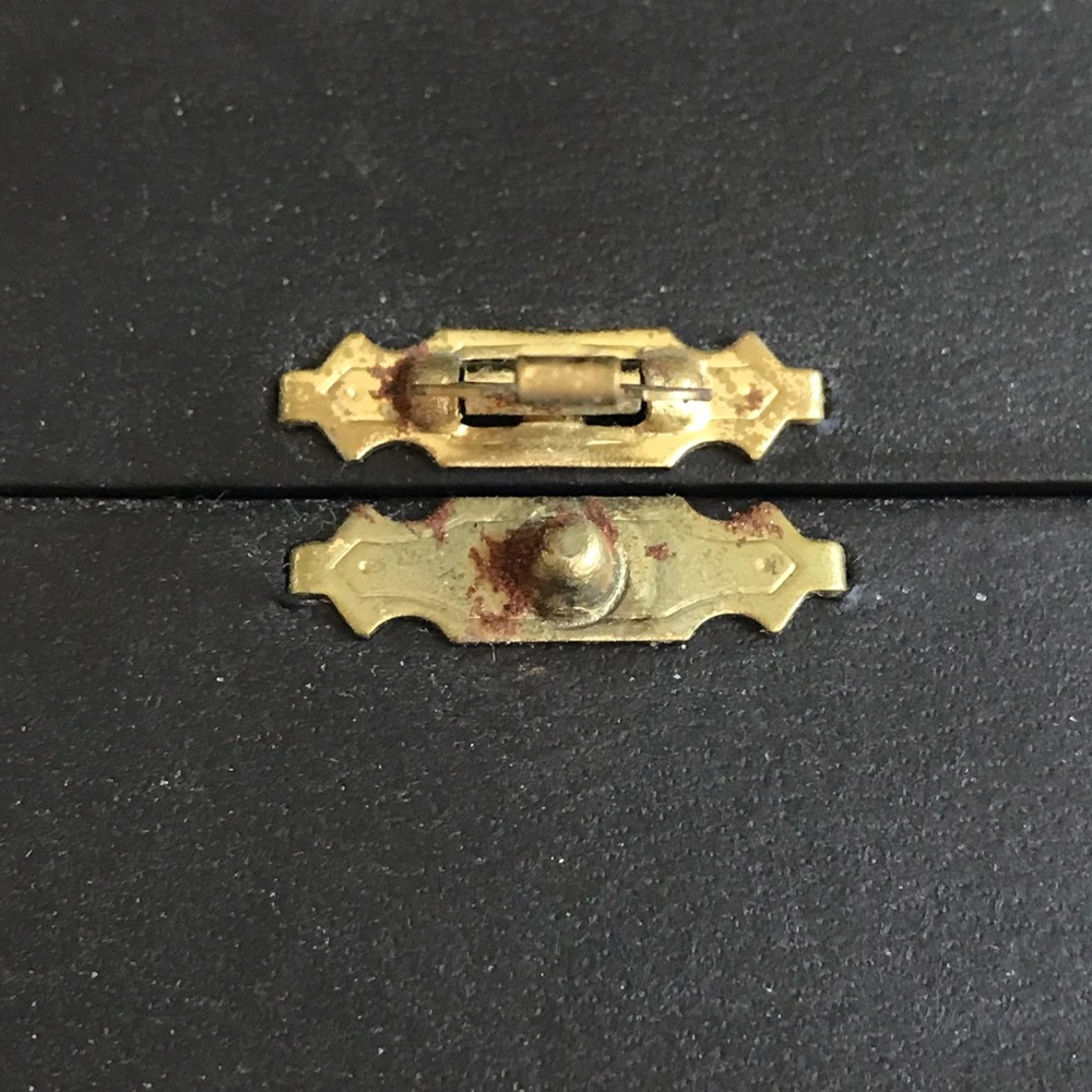 Juicy Couture Floral Cluster Pendant Necklace - Picture 7 of 8